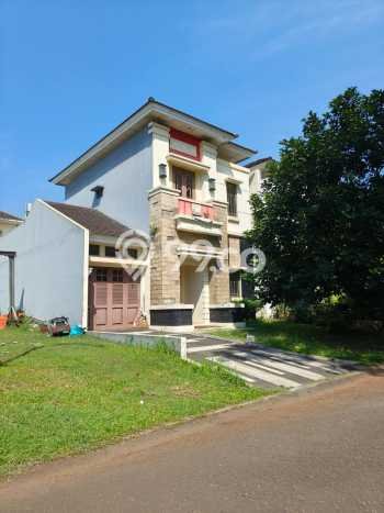Ready to Use! Luxury House LT 250m2 Desain Modern di Grand Wisata Ready to Use! Luxury House LT 250m2 Desain Modern di Grand Wisata