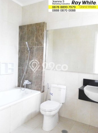 Rumah 4 KT 3 KM di Lokasi Summarecon Bekasi, Bekasi Rumah 4 KT 3 KM di Lokasi Summarecon Bekasi, Bekasi