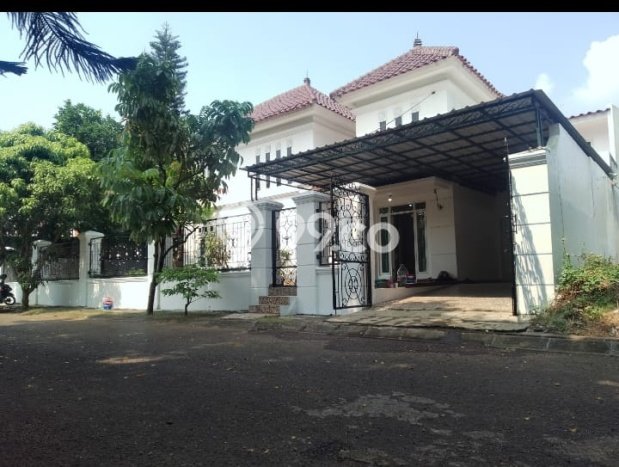 Rumah Luxury Modern Siap Huni di Jababeka Bekasi Rumah Luxury Modern Siap Huni di Jababeka Bekasi
