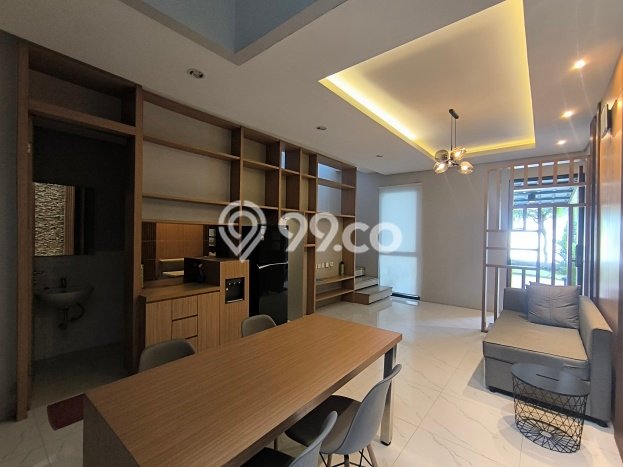 Disewakan! Rumah 2 Kamar Tidur &
2 Kamar Mandi di Grand Wisata, Bekasi Disewakan! Rumah 2 Kamar Tidur &
2 Kamar Mandi di Grand Wisata, Bekasi