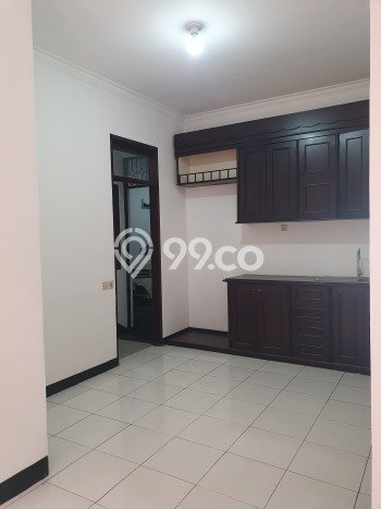 Rumah Mewah LB 360m2 Siap Huni Desain Elegan di Mekar Wangi, Bandung Rumah Mewah LB 360m2 Siap Huni Desain Elegan di Mekar Wangi, Bandung
