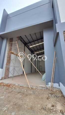 LOKASI BISNIS! Gudang Disewakan di Legok, Luas 1896m2m², Area Utama, Siap Usaha LOKASI BISNIS! Gudang Disewakan di Legok, Luas 1896m2m², Area Utama, Siap Usaha