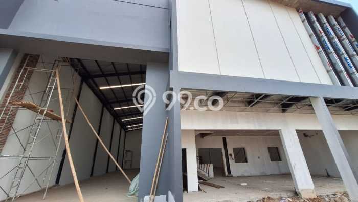 LOKASI BISNIS! Gudang Disewakan di Legok, Luas 1896m2m², Area Utama, Siap Usaha LOKASI BISNIS! Gudang Disewakan di Legok, Luas 1896m2m², Area Utama, Siap Usaha