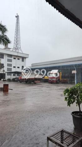 Unit Gudang Disewakan di Pasar Kemis di Area Ramai & Strategis Unit Gudang Disewakan di Pasar Kemis di Area Ramai & Strategis