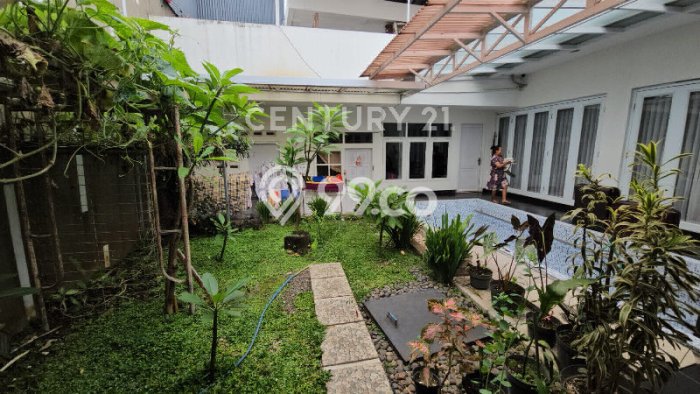 Rumah lokasi Bojongloa, Bandung, Luas 435m² Bangunan 300m² Rumah lokasi Bojongloa, Bandung, Luas 435m² Bangunan 300m²