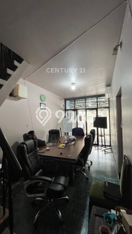 Hunian Cantik Modern Lb 165m2 di Kiaracondong, Bandung Hunian Cantik Modern Lb 165m2 di Kiaracondong, Bandung