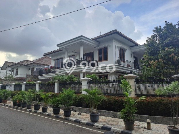 Dijual Rumah Elit Exclusive di Kelapa Gading, Jakarta Utara Dijual Rumah Elit Exclusive di Kelapa Gading, Jakarta Utara