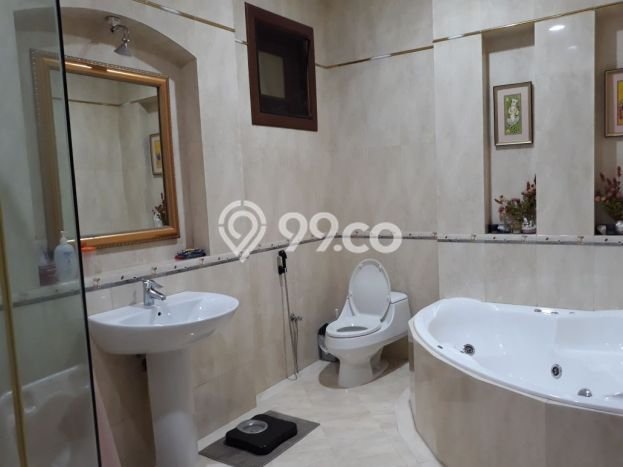 Rumah Elit LB 650m2 Siap Pakai Desain Elegan di Sunter, Jakarta Utara Rumah Elit LB 650m2 Siap Pakai Desain Elegan di Sunter, Jakarta Utara