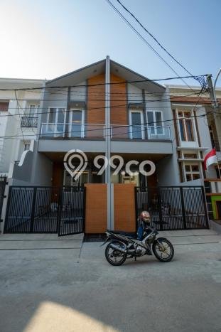 Rumah Modern Minimalis 4 KT Siap Huni di Kelapa Gading Rumah Modern Minimalis 4 KT Siap Huni di Kelapa Gading