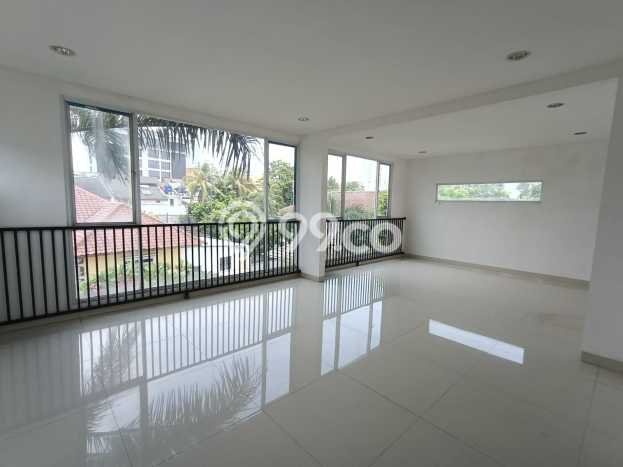 Dijual Rumah Mewah Megah Dengan View Cantik di Mampang, Jakarta Selatan Dijual Rumah Mewah Megah Dengan View Cantik di Mampang, Jakarta Selatan