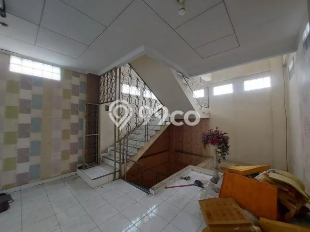 Disewakan Ruko di Kawasan Ramai Pasir Koja Luas 350m2 Disewakan Ruko di Kawasan Ramai Pasir Koja Luas 350m2