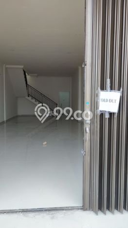 LOKASI STRATEGIS! Ruko di Pekalongan Selatan, Luas 224m², Pusat Bisnis, Mainroad LOKASI STRATEGIS! Ruko di Pekalongan Selatan, Luas 224m², Pusat Bisnis, Mainroad