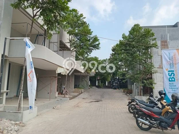 Rumah Mewah Siap Huni LT 100m2 di Jagakarsa, Jakarta Selatan Rumah Mewah Siap Huni LT 100m2 di Jagakarsa, Jakarta Selatan