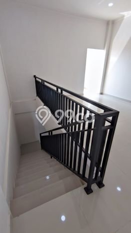 LOKASI STRATEGIS! Ruko di Pekalongan Selatan, Luas 224m², Pusat Bisnis, Mainroad LOKASI STRATEGIS! Ruko di Pekalongan Selatan, Luas 224m², Pusat Bisnis, Mainroad