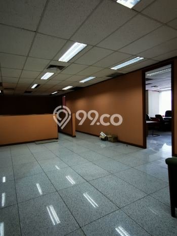 AREA TERSIBUK! Kantor Kawasan , Luas 1600m2m², Nilai Tinggi AREA TERSIBUK! Kantor Kawasan , Luas 1600m2m², Nilai Tinggi
