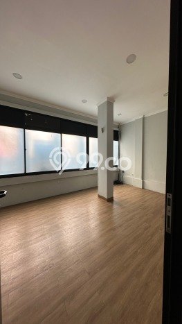 Unit Ruko Dijual di Jakarta Selatan LT 91m2 & LB 391m2 Unit Ruko Dijual di Jakarta Selatan LT 91m2 & LB 391m2