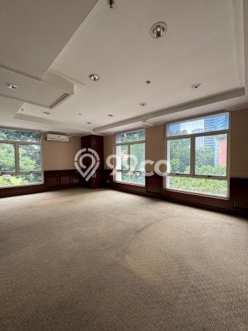 Ruko Dijual di Prime Area Jakarta Selatan Luas 739m2 Ruko Dijual di Prime Area Jakarta Selatan Luas 739m2