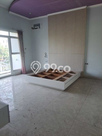Jual Rumah Mewah Elegan Dengan View Eksklusif di Muara Karang, Jakarta Utara Jual Rumah Mewah Elegan Dengan View Eksklusif di Muara Karang, Jakarta Utara