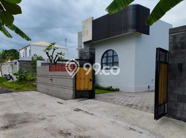 Vila Strategis di , Luas 254m2m², Lokasi Premium dengan akses mudah Vila Strategis di , Luas 254m2m², Lokasi Premium dengan akses mudah
