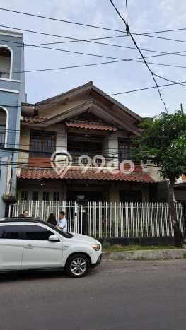 Rumah Elit Modern Siap Huni di Surabaya Kota Surabaya Rumah Elit Modern Siap Huni di Surabaya Kota Surabaya