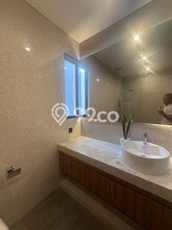 Vila Kawasan , Area 136m2m², Lokasi Strategis Vila Kawasan , Area 136m2m², Lokasi Strategis