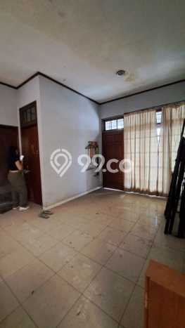 Rumah Elit Modern Siap Huni di Surabaya Kota Surabaya Rumah Elit Modern Siap Huni di Surabaya Kota Surabaya