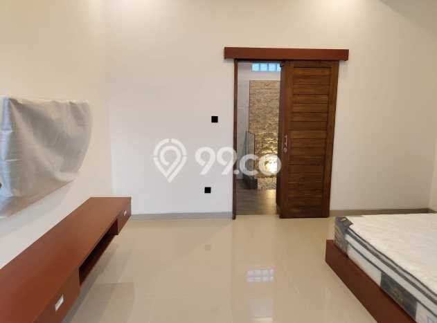 Vila Strategis di , Luas 254m2m², Lokasi Premium dengan akses mudah Vila Strategis di , Luas 254m2m², Lokasi Premium dengan akses mudah