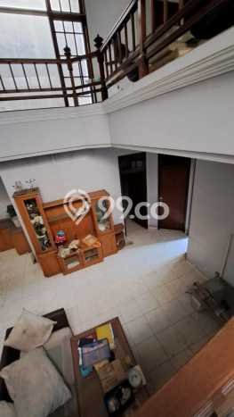 Rumah Elit Modern Siap Huni di Surabaya Kota Surabaya Rumah Elit Modern Siap Huni di Surabaya Kota Surabaya