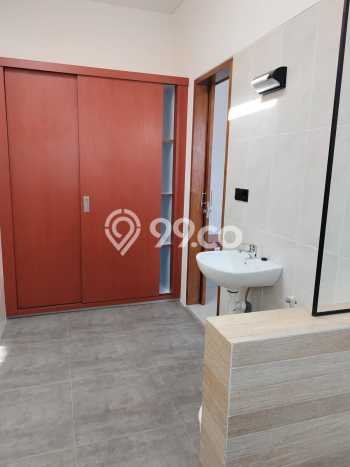 Vila Strategis di , Luas 254m2m², Lokasi Premium dengan akses mudah Vila Strategis di , Luas 254m2m², Lokasi Premium dengan akses mudah