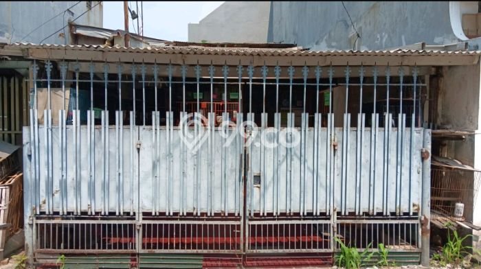 For Sale Rumah 2 Kamar Lokasi Ideal Bagus dan Strategis di Kelapa Gading For Sale Rumah 2 Kamar Lokasi Ideal Bagus dan Strategis di Kelapa Gading