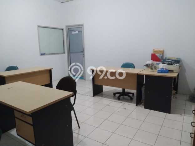 Area Ramai! Ruko Dijual di Kelapa Gading untuk Bisnis Luas Bangunan 340m2 Area Ramai! Ruko Dijual di Kelapa Gading untuk Bisnis Luas Bangunan 340m2