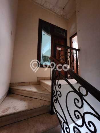 Ready to Use! Luxury House LT 180m2 Desain Elegan di Sunter Ready to Use! Luxury House LT 180m2 Desain Elegan di Sunter