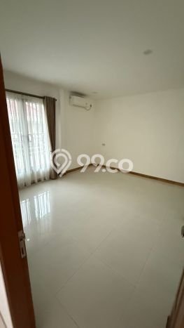 Ready to Use! Luxury House LT 216m2 Desain Modern di Sunter Ready to Use! Luxury House LT 216m2 Desain Modern di Sunter