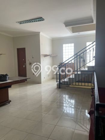 Unit Ruko Dijual di Jakarta Pusat LT 202m2 & LB 728m2 Unit Ruko Dijual di Jakarta Pusat LT 202m2 & LB 728m2