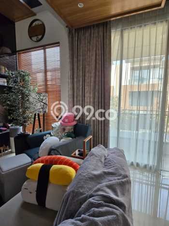 Siap Huni Hunian Elit 4 Kamar di BSD Dekat ke Mana Pun Siap Huni Hunian Elit 4 Kamar di BSD Dekat ke Mana Pun