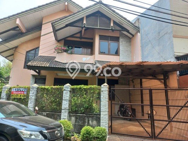 For Sale! Luxury House LT 217m2 Desain Elegan di Meruya For Sale! Luxury House LT 217m2 Desain Elegan di Meruya