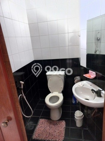 Dijual Rumah Premium dengan Fasilitas Sekitar Komplit di Kebon Jeruk, Jakarta Barat Dijual Rumah Premium dengan Fasilitas Sekitar Komplit di Kebon Jeruk, Jakarta Barat