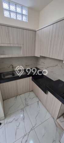 Dijual Rumah Luas Elegan Dengan View Eksklusif di Puri Indah, Jakarta Barat Dijual Rumah Luas Elegan Dengan View Eksklusif di Puri Indah, Jakarta Barat