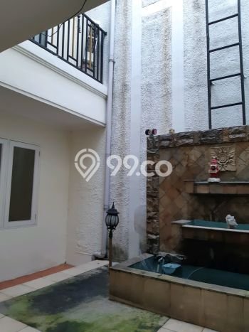 Rumah Elit Modern Tanpa Renovasi di Permata Buana Jakarta Barat Rumah Elit Modern Tanpa Renovasi di Permata Buana Jakarta Barat