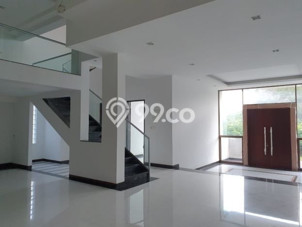 Jual Rumah Luas Elegan Dengan View Eksklusif di Permata Buana, Jakarta Barat Jual Rumah Luas Elegan Dengan View Eksklusif di Permata Buana, Jakarta Barat