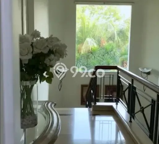 Rumah Luxury Modern Siap Huni di Puri Indah Jakarta Barat Rumah Luxury Modern Siap Huni di Puri Indah Jakarta Barat