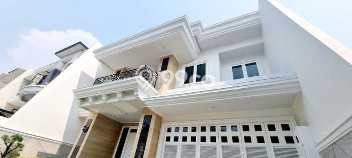 Rumah Murah LT 300m2 di Puri Indah Akses Mudah Rumah Murah LT 300m2 di Puri Indah Akses Mudah