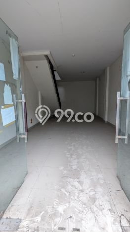 Ruko Bagus Dijual LB 120m2 Lokasi Strategis Jakarta Barat Area Cocok untuk Berbisnis Ruko Bagus Dijual LB 120m2 Lokasi Strategis Jakarta Barat Area Cocok untuk Berbisnis