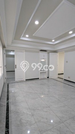 Rumah Murah LT 300m2 di Puri Indah Akses Mudah Rumah Murah LT 300m2 di Puri Indah Akses Mudah