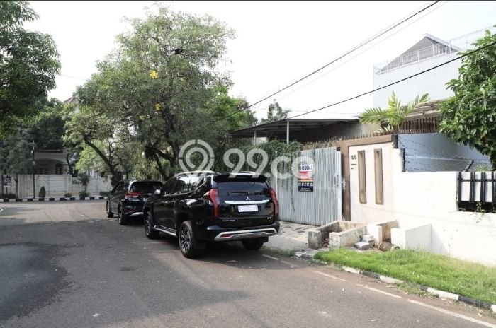 Rumah Elit Modern Siap Huni di Pulomas Jakarta Timur Rumah Elit Modern Siap Huni di Pulomas Jakarta Timur