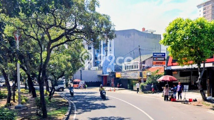 Disewakan Ruko di Pusat Kota Jakarta Barat Ramai Strategis Disewakan Ruko di Pusat Kota Jakarta Barat Ramai Strategis