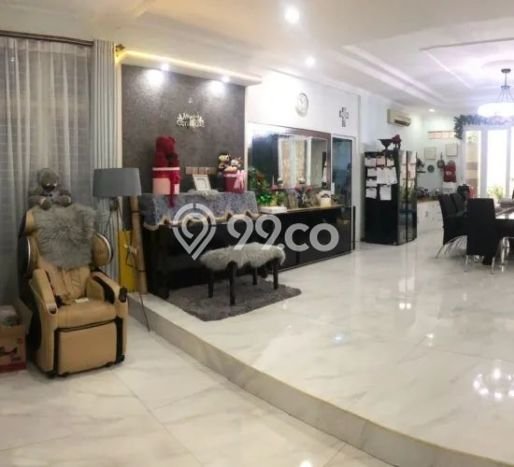 Rumah Elit LB 240m2 Siap Huni Desain Elegan di Puri Mansion, Jakarta Barat Rumah Elit LB 240m2 Siap Huni Desain Elegan di Puri Mansion, Jakarta Barat