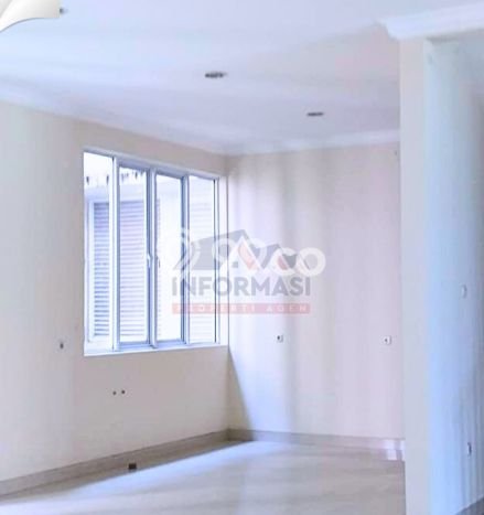 Ready to Use! Premium House LT 353m2 Desain Elegan di Gading Serpong Ready to Use! Premium House LT 353m2 Desain Elegan di Gading Serpong