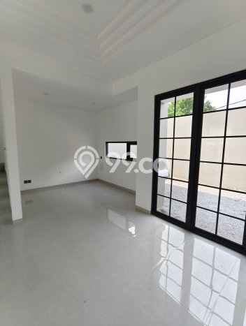 Rumah Strategis Modern Lb 150m2 di Sukasari, Bandung Rumah Strategis Modern Lb 150m2 di Sukasari, Bandung