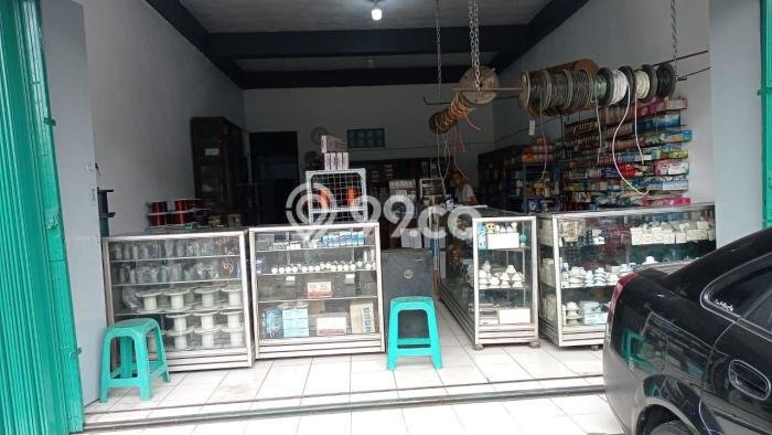 Lokasi Strategis! Dijual Ruko Bisnis di Karawang Barat, Karawang Kondisi Baik Lokasi Strategis! Dijual Ruko Bisnis di Karawang Barat, Karawang Kondisi Baik